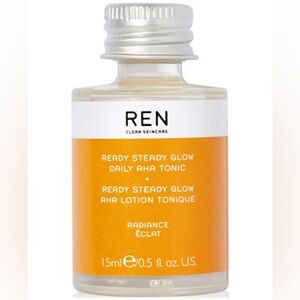 REN clean skincare ready steady glow daily aha tonic